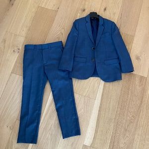 JCREW boys suit size 6. Ludlow slim.